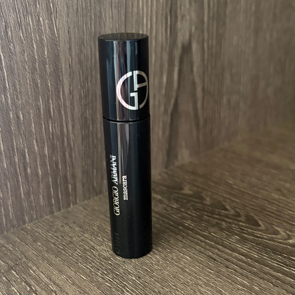 ❤️$10 NWT Giorgio Armani Black Mascara 2ml